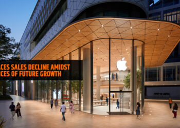 Apple Faces Sales Decline Amidst Assurances of Future Growth